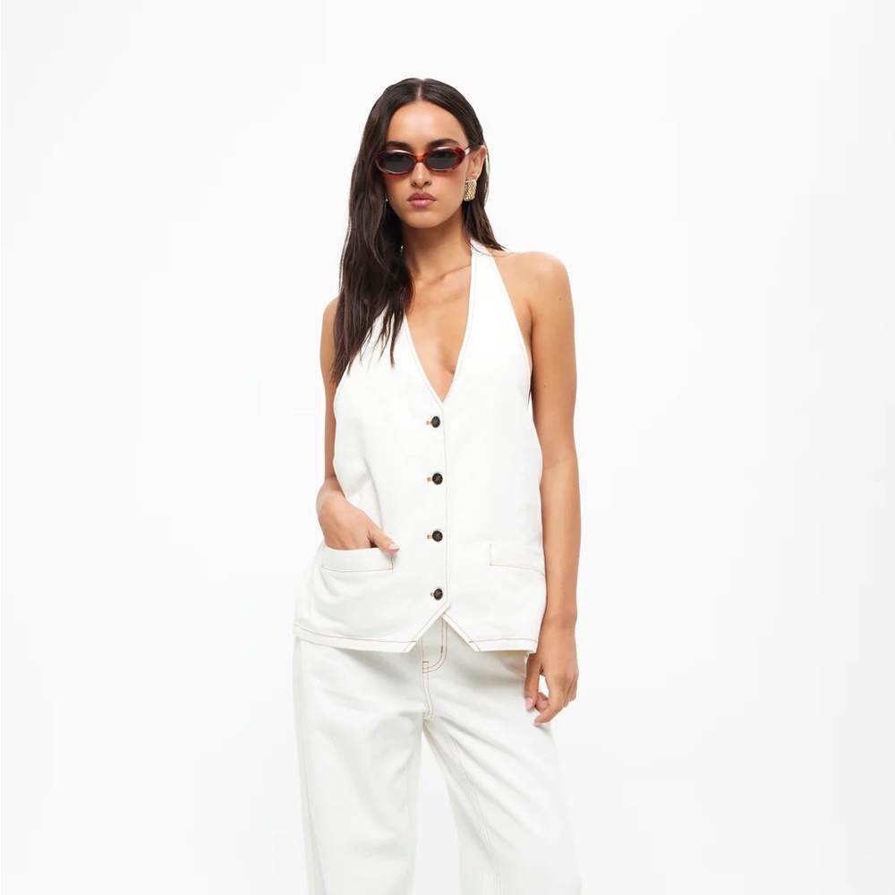 Lioness White Crop Top